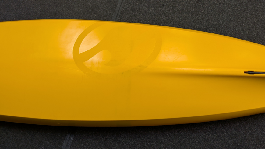 Hull Closeup - Used Wave Sport Hydra 125